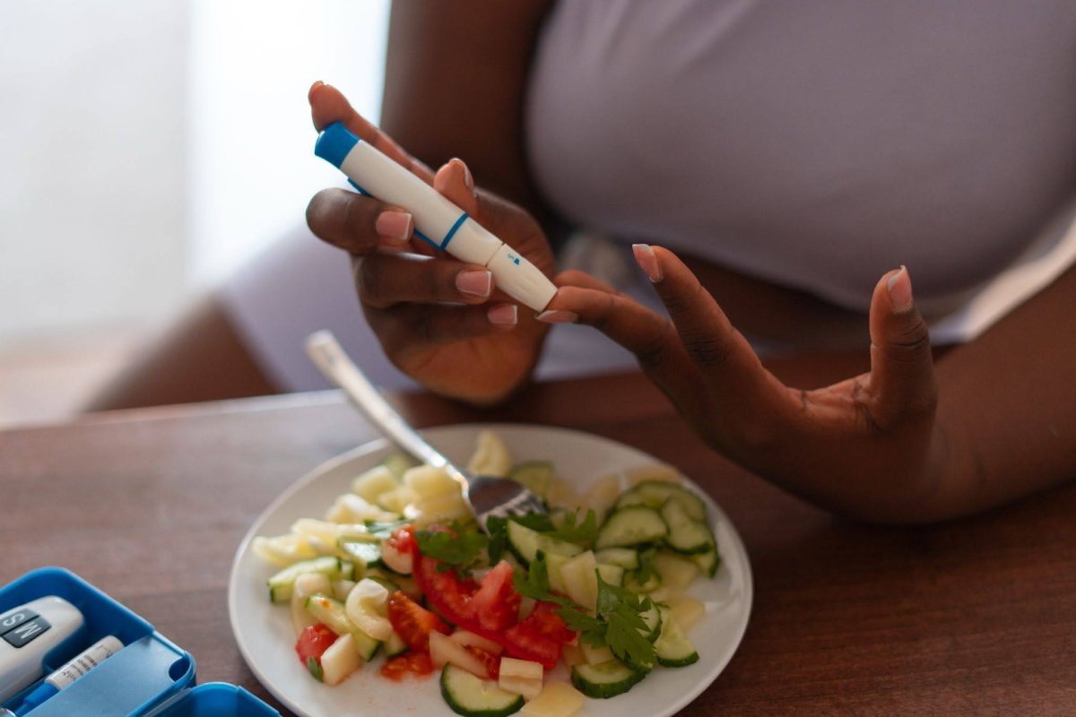 Diabetes nutrition guide with diabetic diet plan